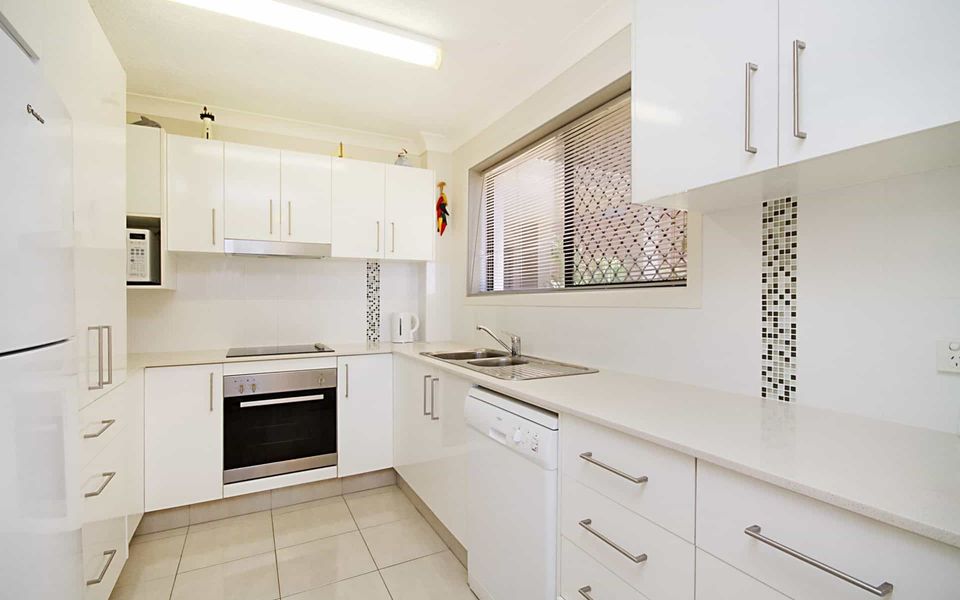 Bilinga Beach 4 – Absolute Beachfront