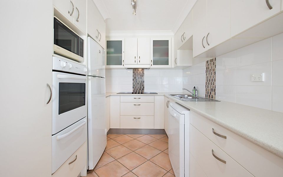 San Simeon 6 – Spacious, ground floor and absolute beachfront!