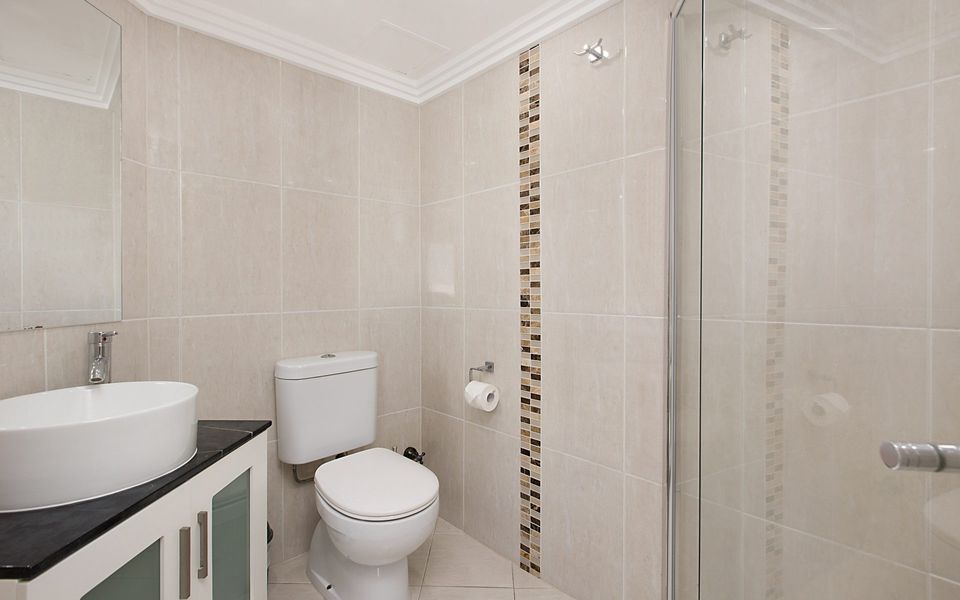 San Simeon 6 – Spacious, ground floor and absolute beachfront!