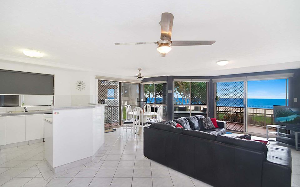 Seacrest 2 – Absolute Beachfront Tugun