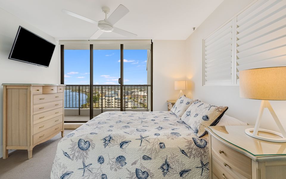 Seascape 1403 – Renovated & Stunning Views