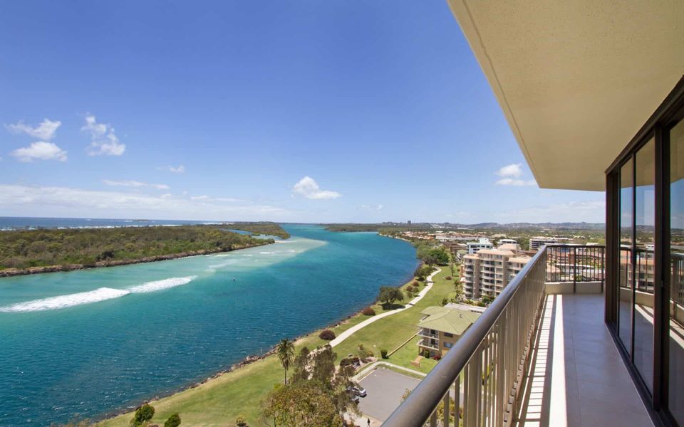 Seascape 1403 – Renovated & Stunning Views