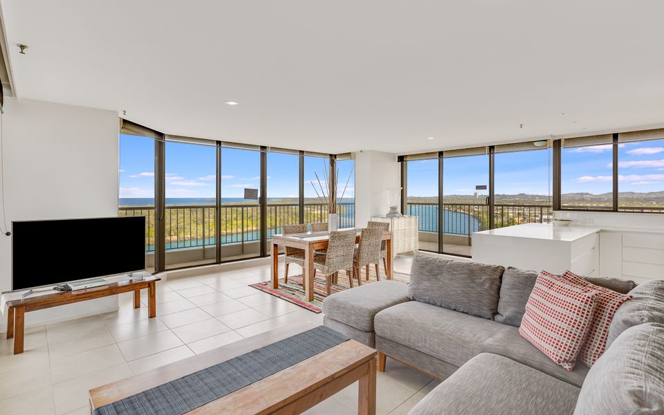 Seascape 1403 – Renovated & Stunning Views