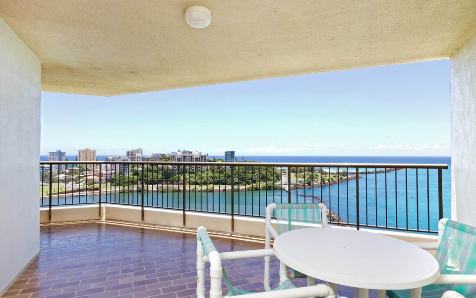 Seascape 1502 – Renovated & Stunning Views