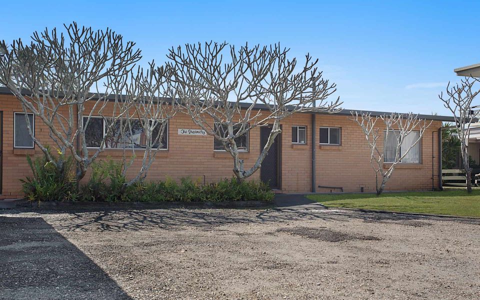 The Dreamery 1 – Absolute Beachfront Tugun