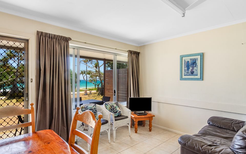 The Dreamery 2 – Absolute Beachfront Tugun