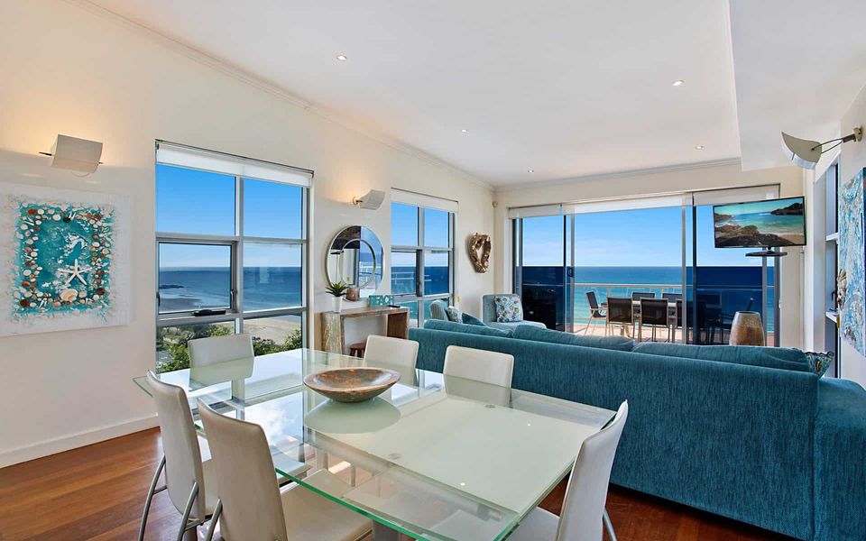 The Edge – Currumbin Hill – Min. 3 Nights