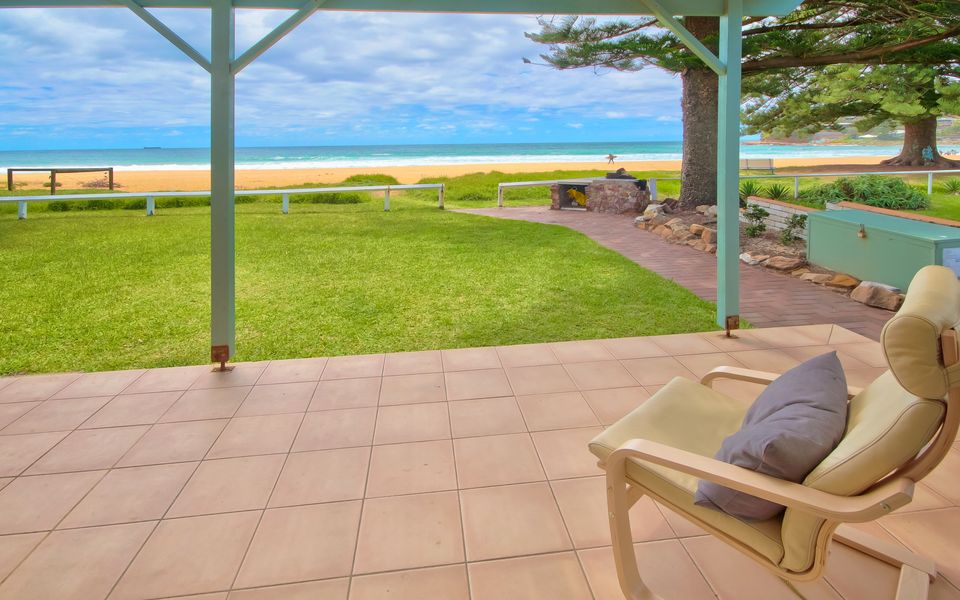 Beachside Bungalow #4
