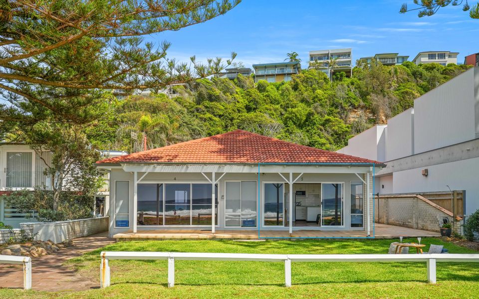 Beachside Bungalow #5