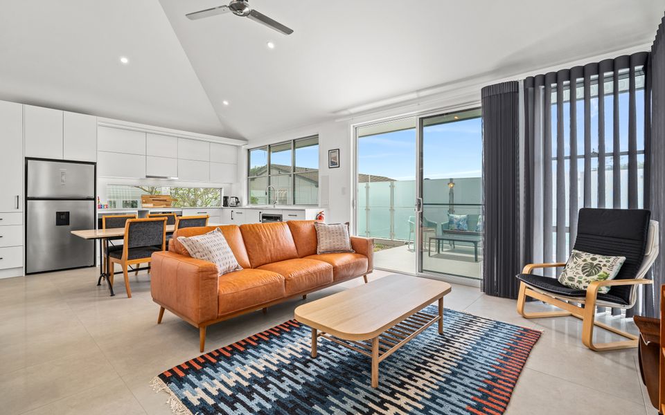 White Beach – Whole Property