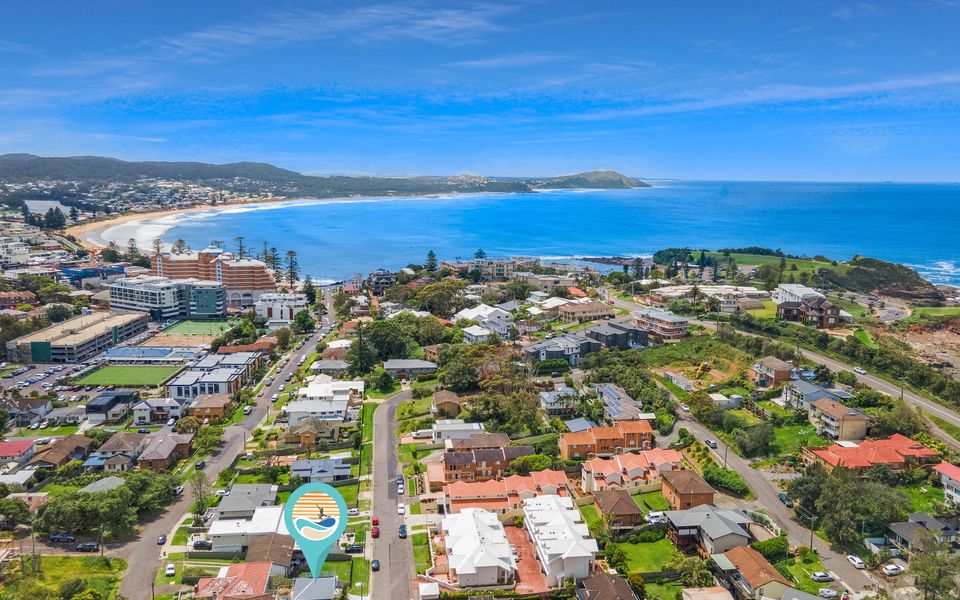 White Beach – Whole Property