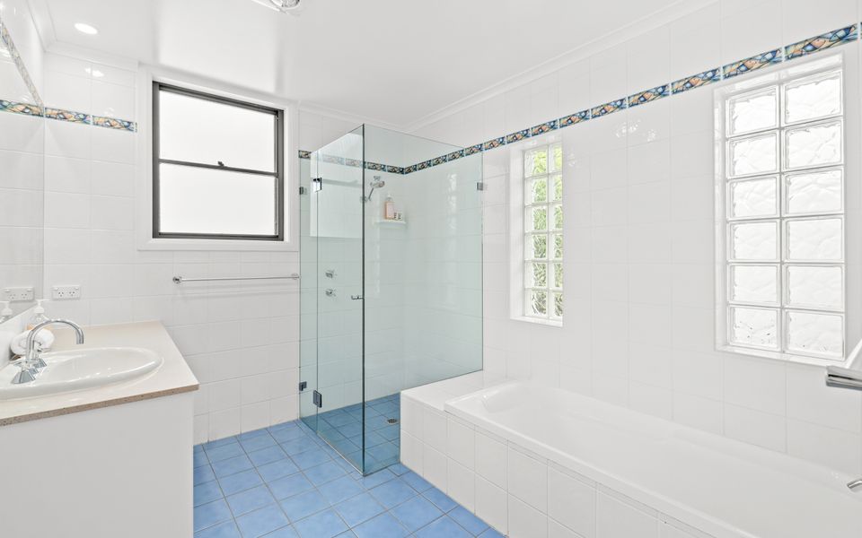 Absolutely Avoca – beautiful views for the family
