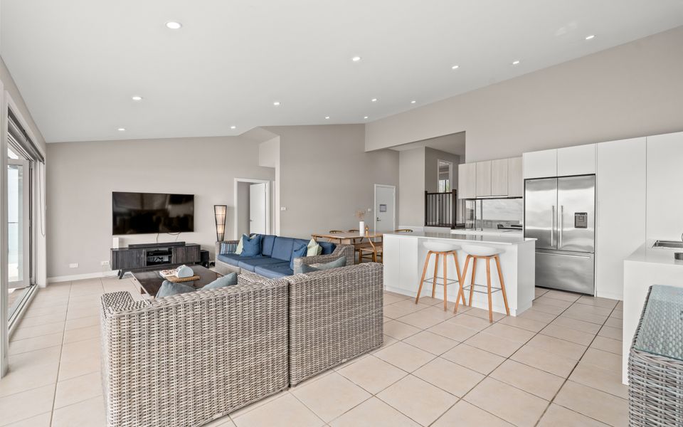 Absolutely Avoca – beautiful views for the family