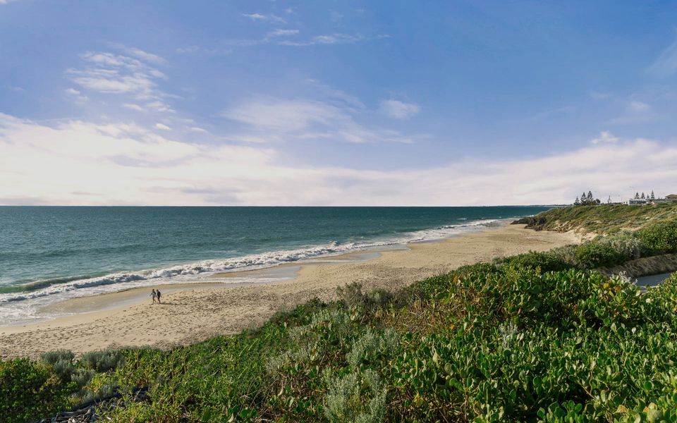 Cottesloe Neue Blue Apartment