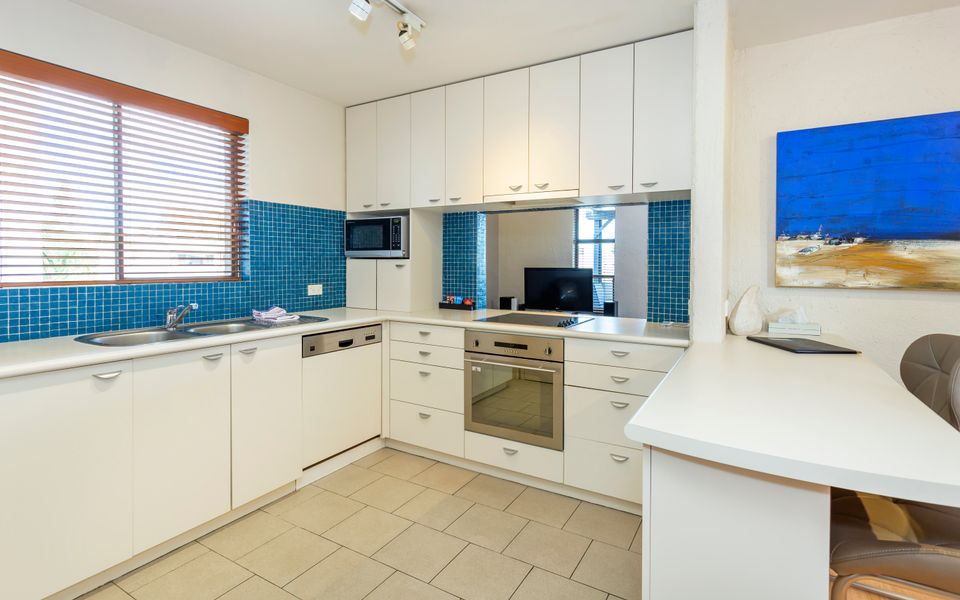 Como Mezzanine Retreat