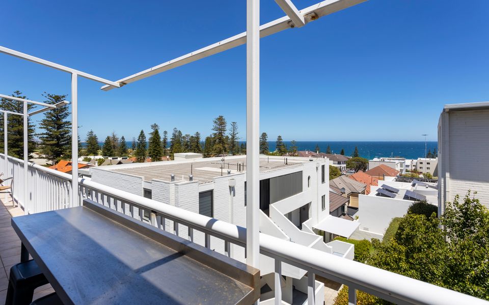 Overton Gardens Apartment