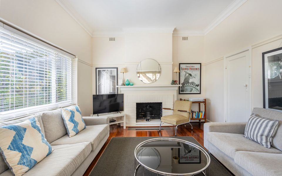 Bel Air Apartment