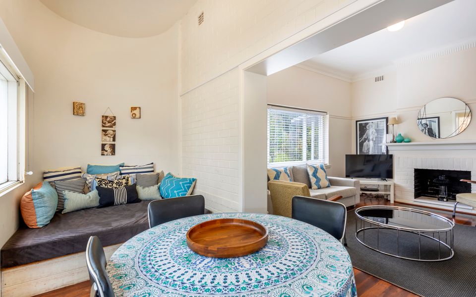 Bel Air Apartment