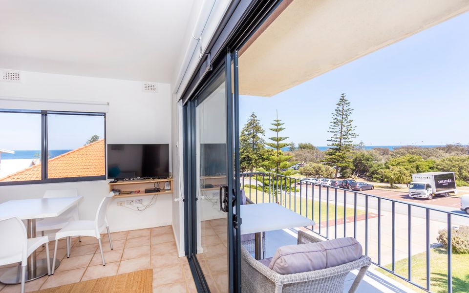 Cottesloe Marine Apartment