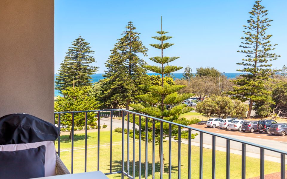 Cottesloe Marine Apartment