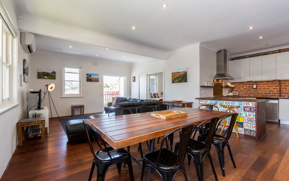 UrbanStyle Claremont Apartment