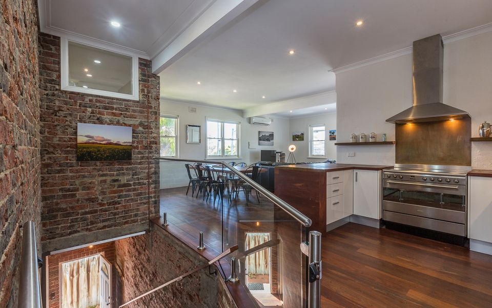 Kitchen 1