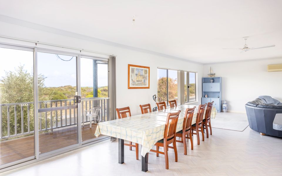 Golden Bay Beach Shack