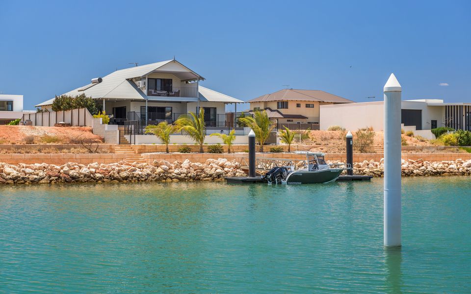 26 Gnulli Court – Pool and Jetty (Max 15m)
