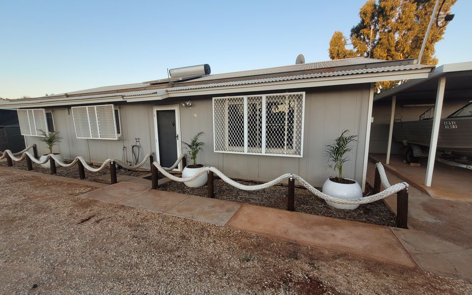 16 Stokes-Hughes Street – With Pool