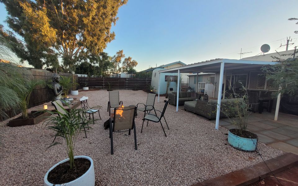 16 Stokes-Hughes Street – With Pool