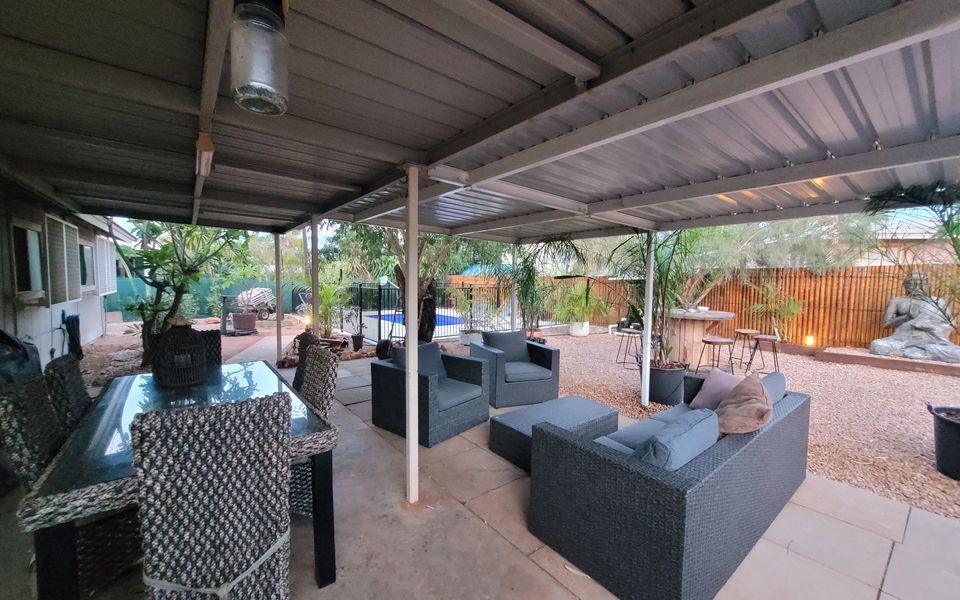 16 Stokes-Hughes Street – With Pool