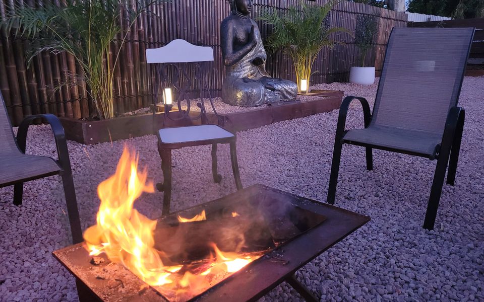 16 Stokes-Hughes Street – With Pool