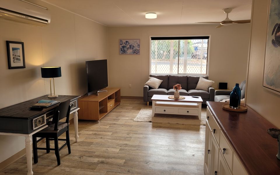 16 Stokes-Hughes Street – With Pool