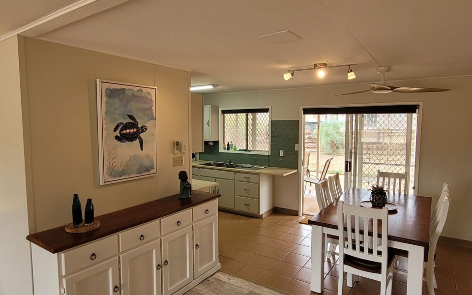 16 Stokes-Hughes Street – With Pool