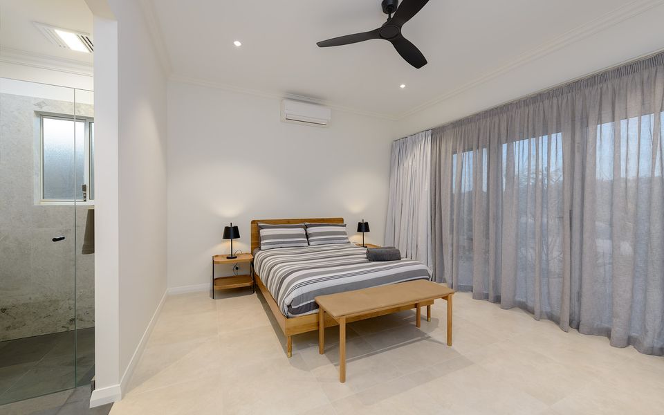 54 Madaffari Drive – Pool and Jetty