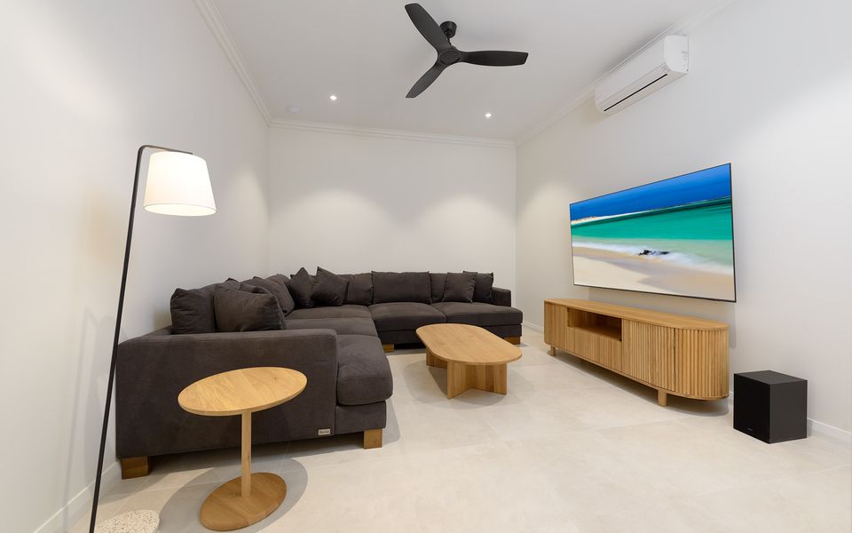 54 Madaffari Drive – Pool and Jetty