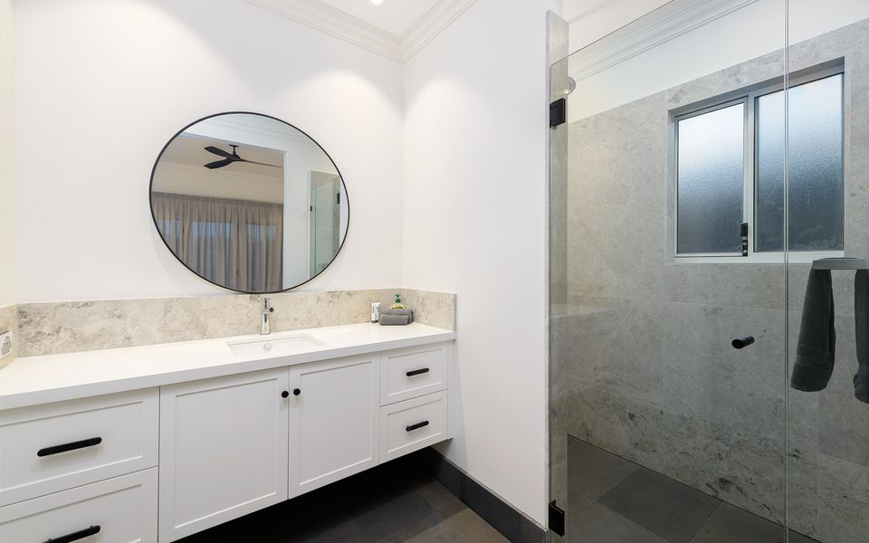 54 Madaffari Drive – Pool and Jetty