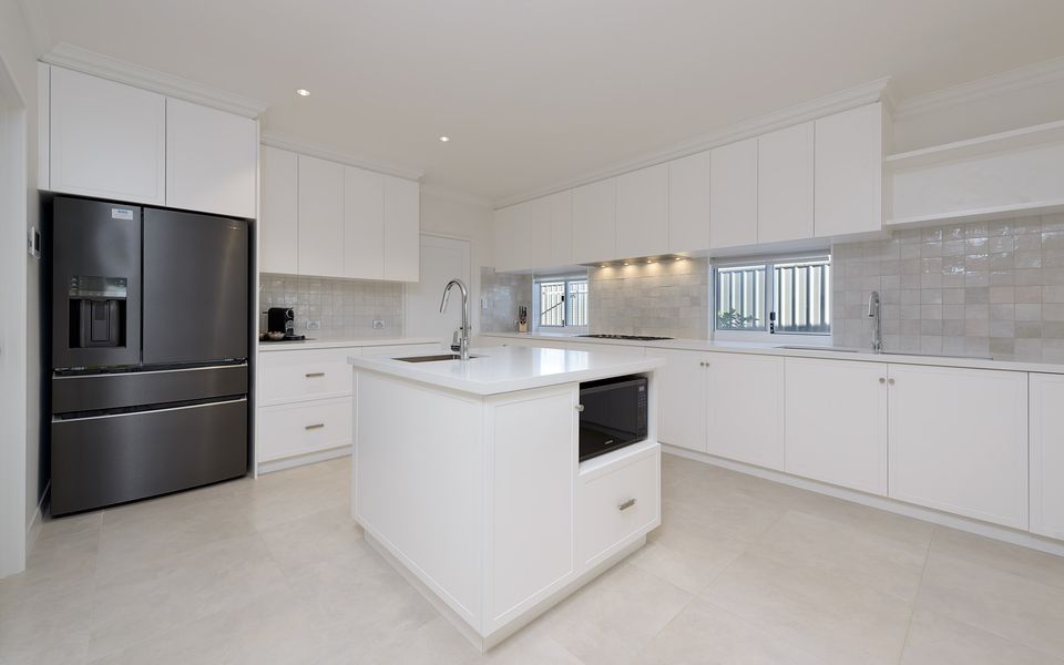 54 Madaffari Drive – Pool and Jetty