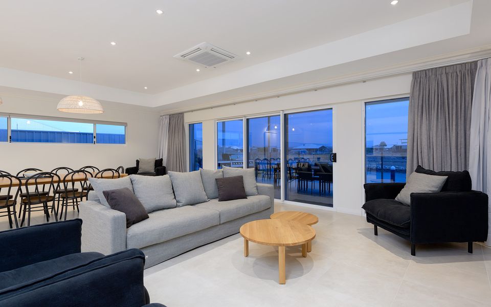 54 Madaffari Drive – Pool and Jetty