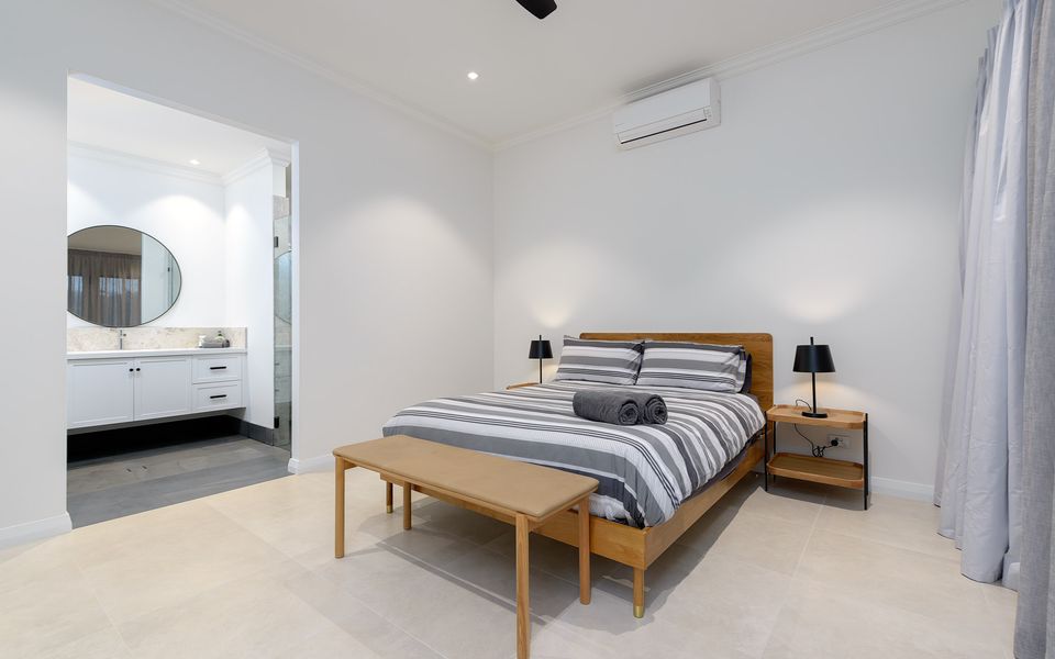 54 Madaffari Drive – Pool and Jetty