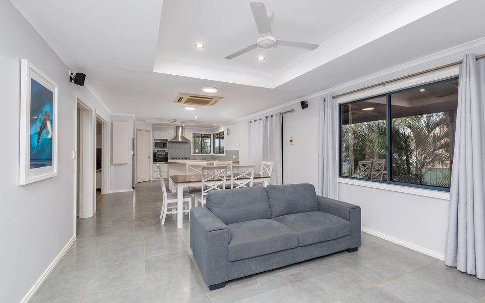 79 Nimitz Street – Pool and Pet Friendly