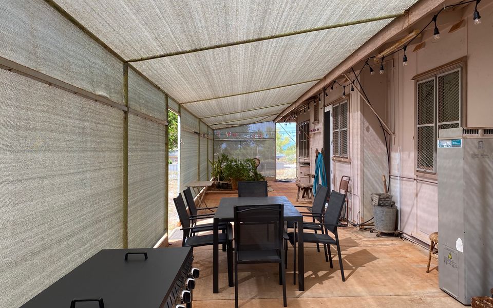 9 Carr Way – Pet Friendly with WIFI