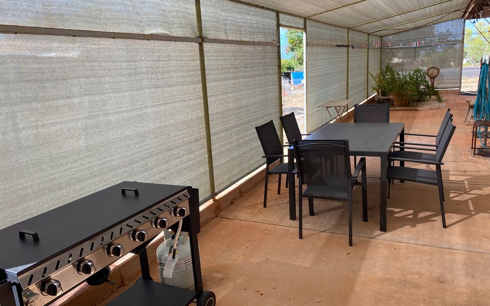 9 Carr Way – Pet Friendly with WIFI