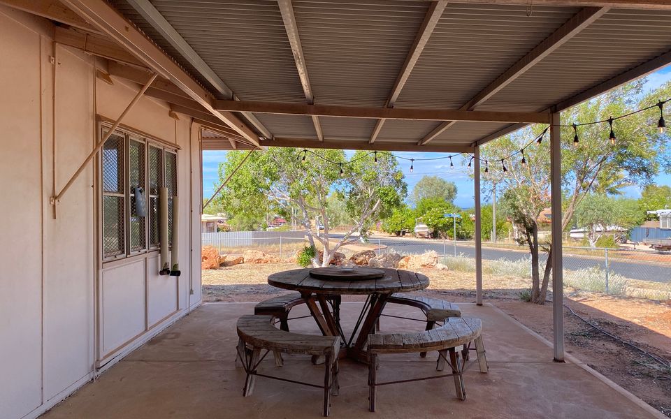 9 Carr Way – Pet Friendly with WIFI