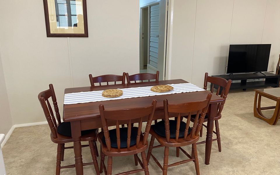 9 Carr Way – Pet Friendly with WIFI