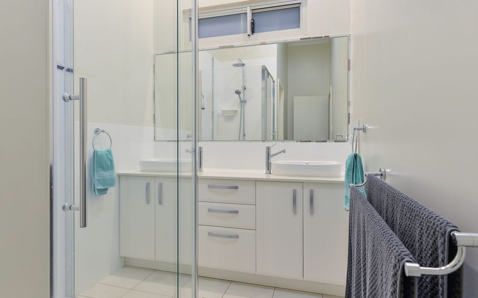 19 Corella Court – Above Ground Pool and Jetty (Max 9m)