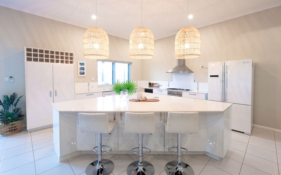 19 Corella Court – Above Ground Pool and Jetty (Max 9m)