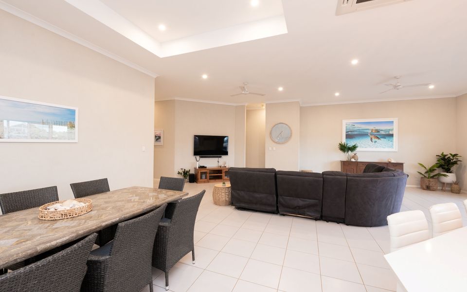 19 Corella Court – Above Ground Pool and Jetty (Max 9m)