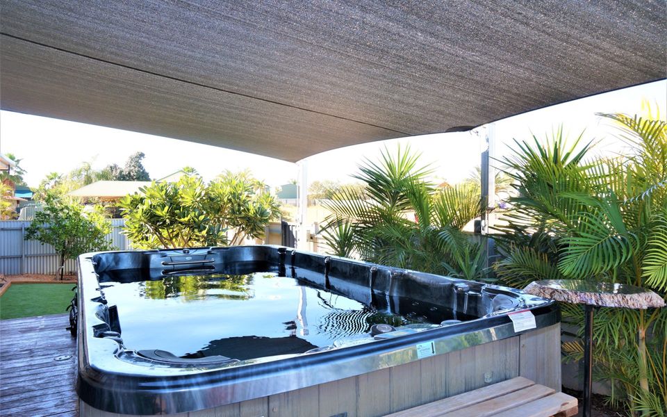 2 Trout Place – Swim Spa