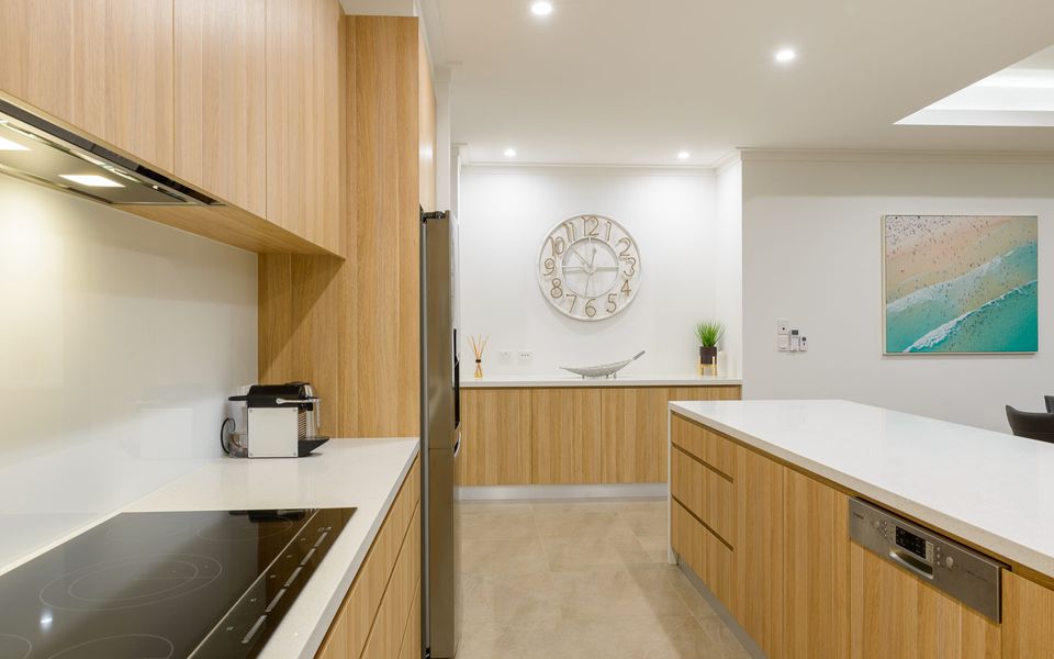 20 Madaffari Drive – Pool and Jetty (Max 8m)